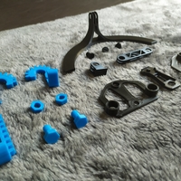 MECHANICAL PHONE STAND - Thumbnail 1