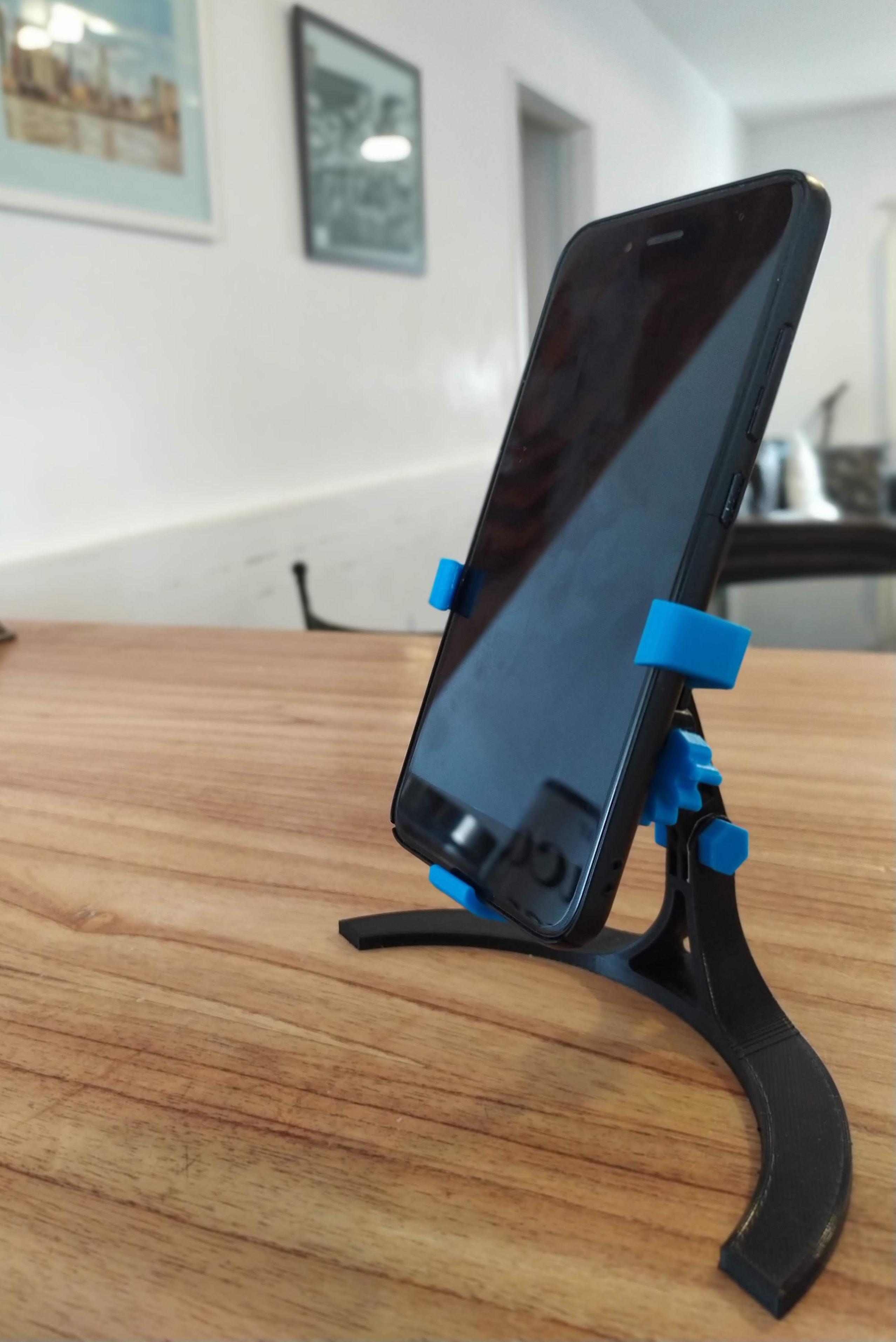 Pinshape 3d Printed Car Vent Phone Holder Phone Stand 3d Print