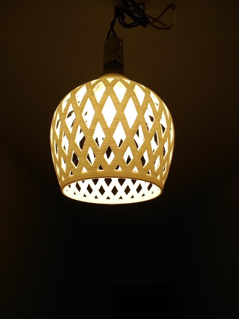 lustre ajouré