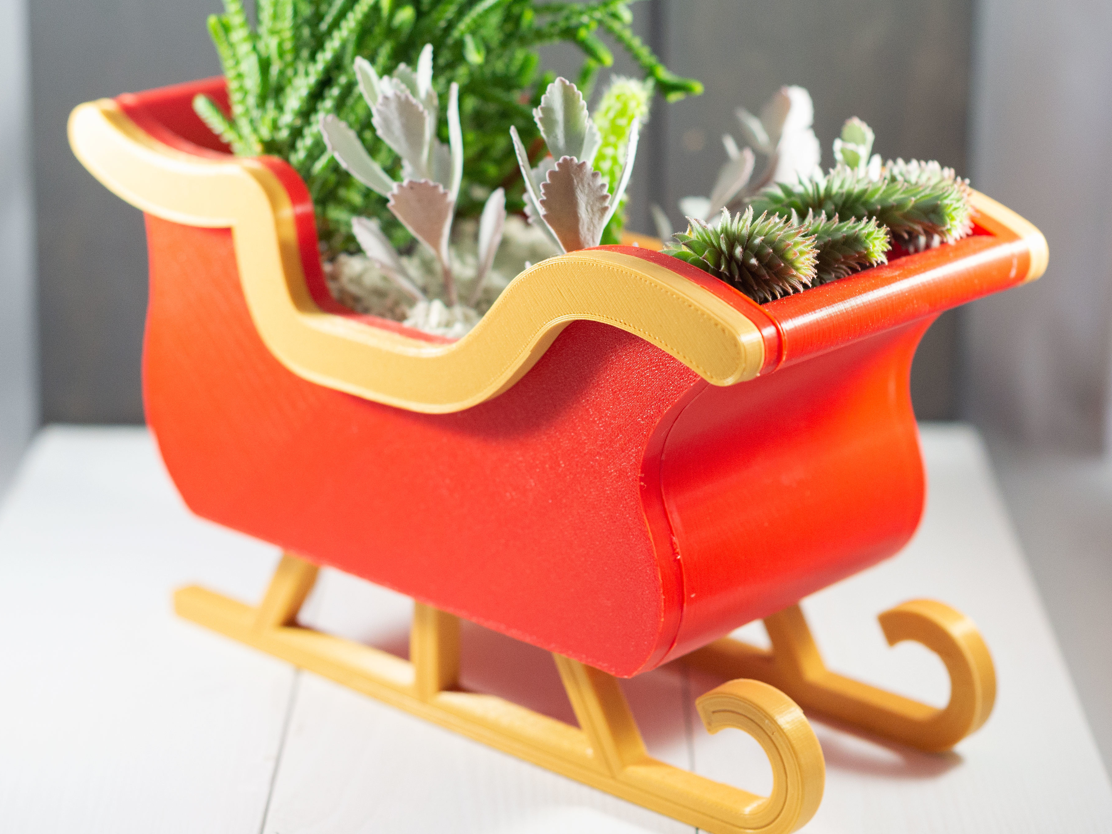 3d Printed Christmas Sleigh Decor Planter By Mikefivetango Pinshape