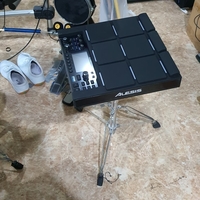 Alesis Strike Multipad x Old Drum seat plate - Thumbnail 4