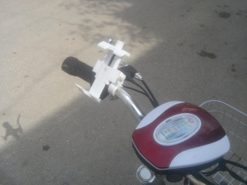 Universal movil holder