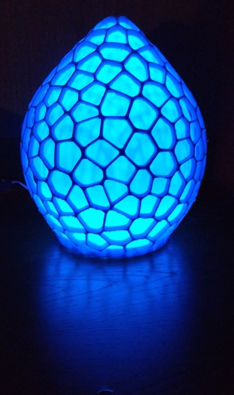 VoronoiLamp1