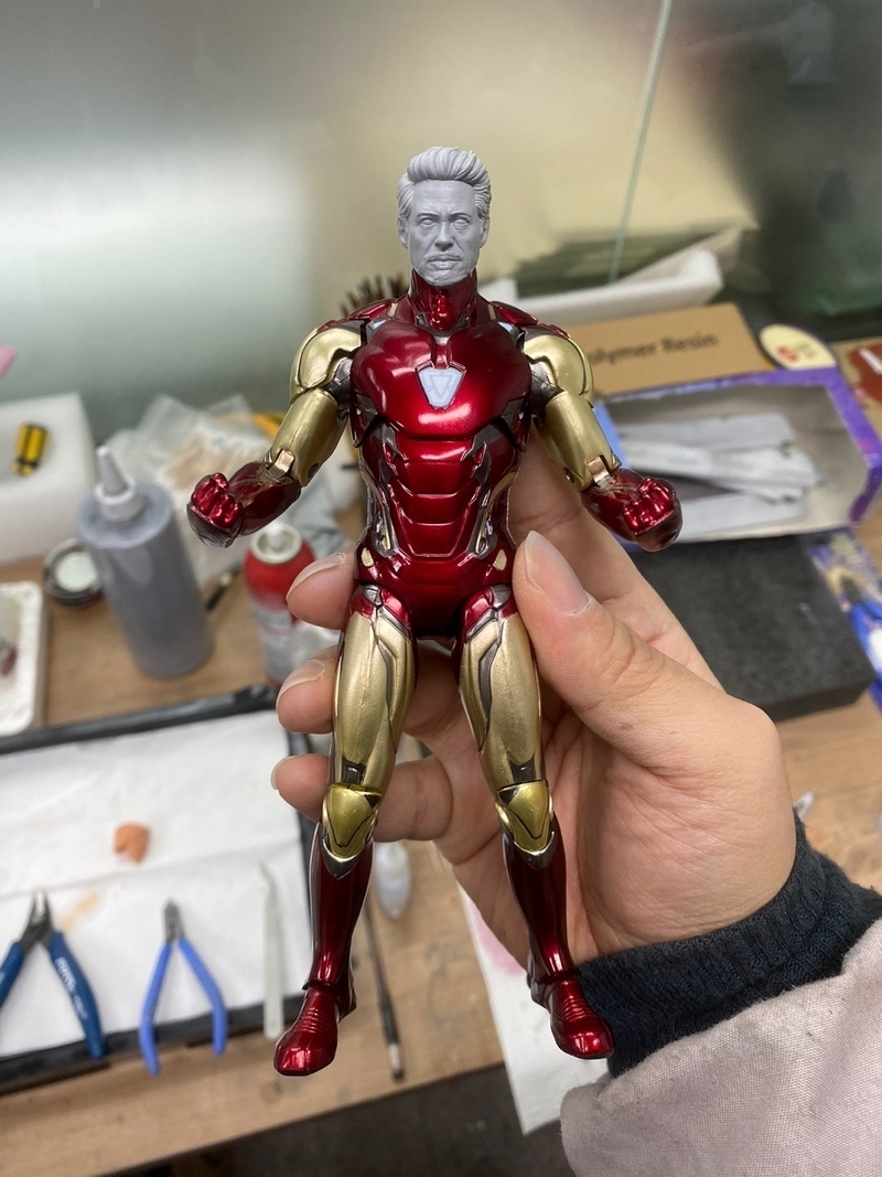 Tony stark head