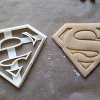 Superman Cookie Cutter - Thumbnail 2