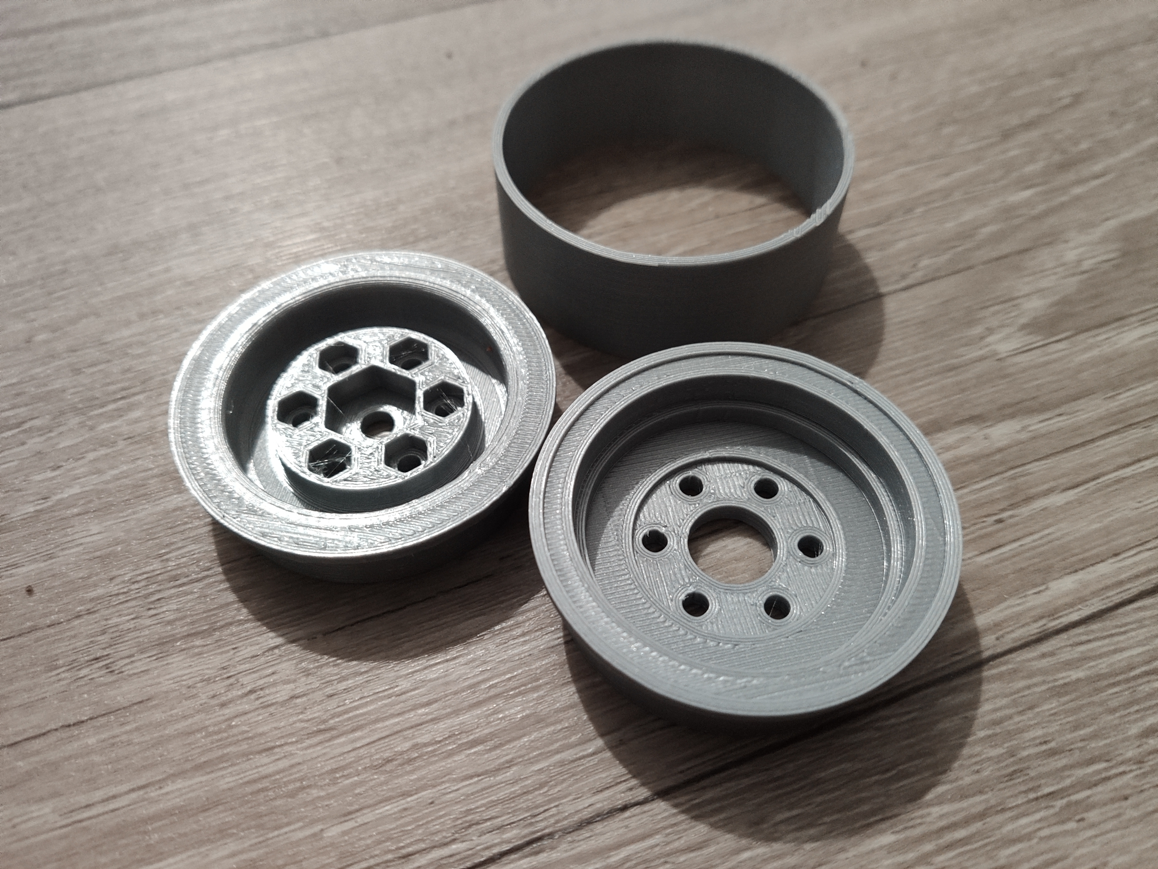3D Printed RC Beadlock wheel 1:10 by rctruckrallymodels