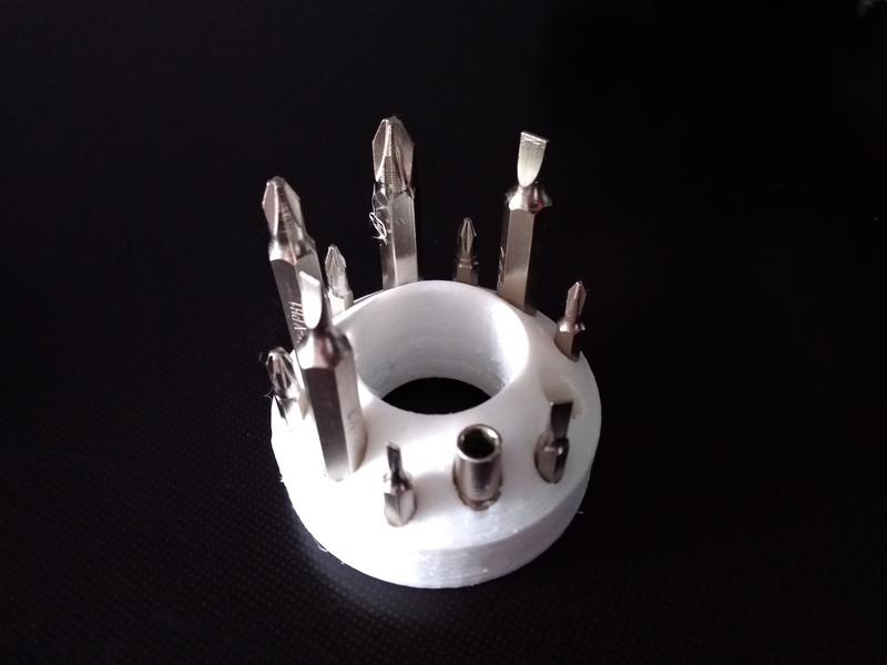 Screwdriver bit holder / Porta brocas para taladro