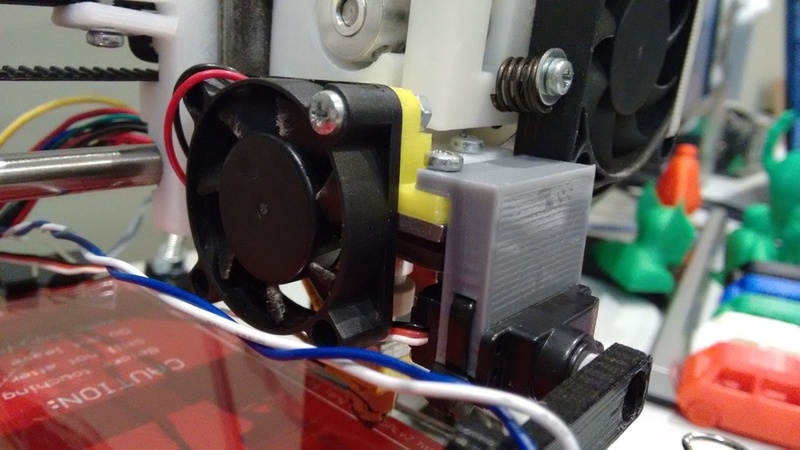 Prusa I3 Mixshop Auto Bed Leveling Servo Mount