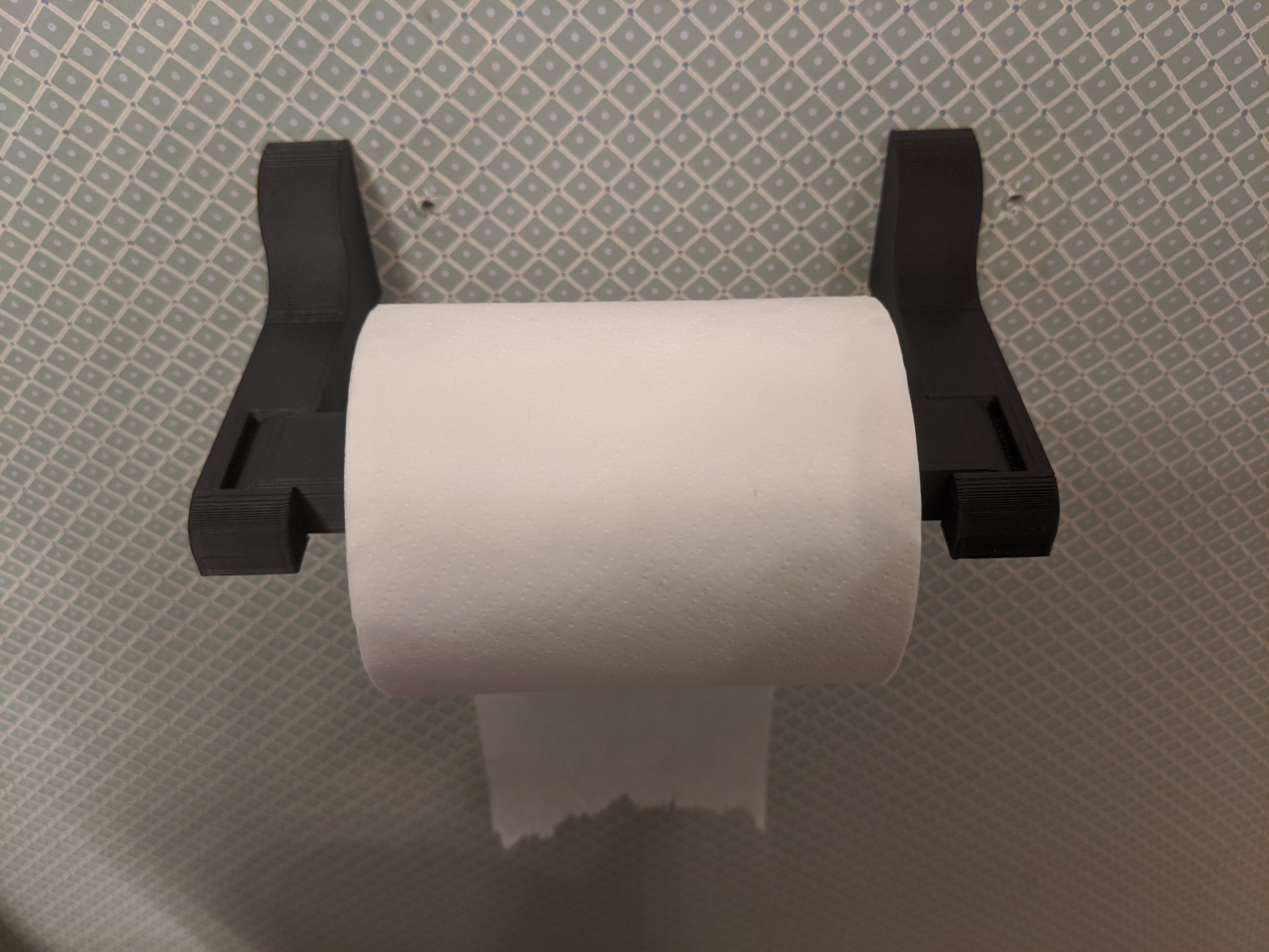 STL file Fast-Replace Paper Towel Roll Holder 🍽️・3D printing model to  download・Cults