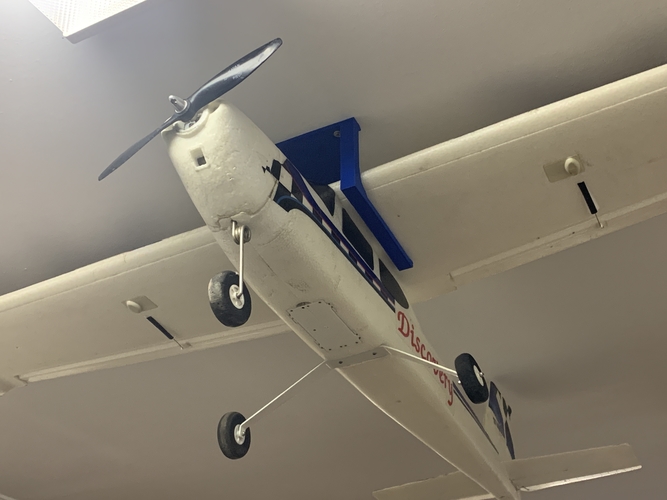 Model RC Plane hanger 3D Print 283389