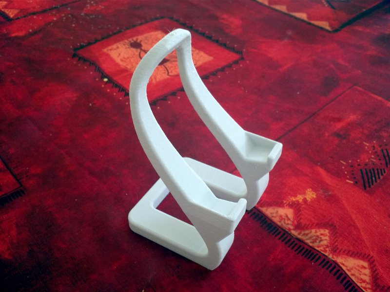 Artistic phone stand