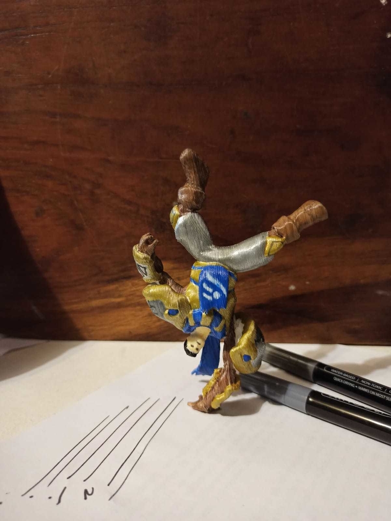 GAREN HOLDING THE WORLD UP - LEAGUE OF LEGENDS