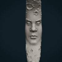 Crescent with face - Thumbnail 8