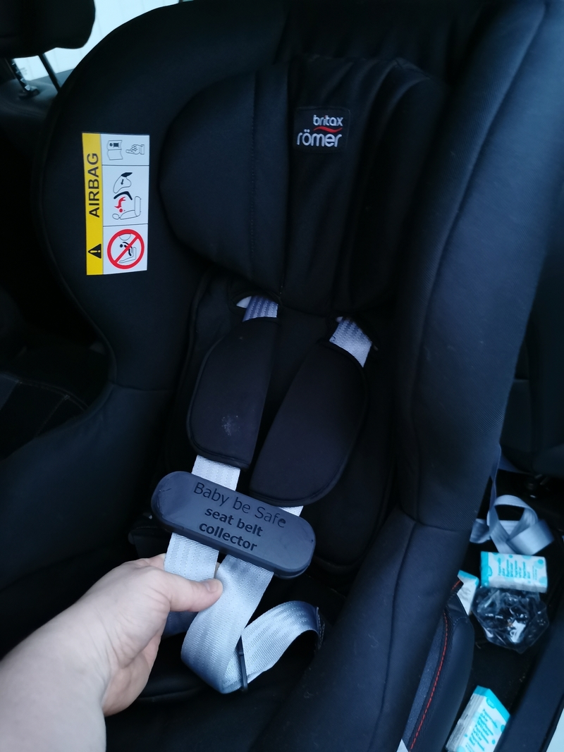 Baby be safe seat belt collector 