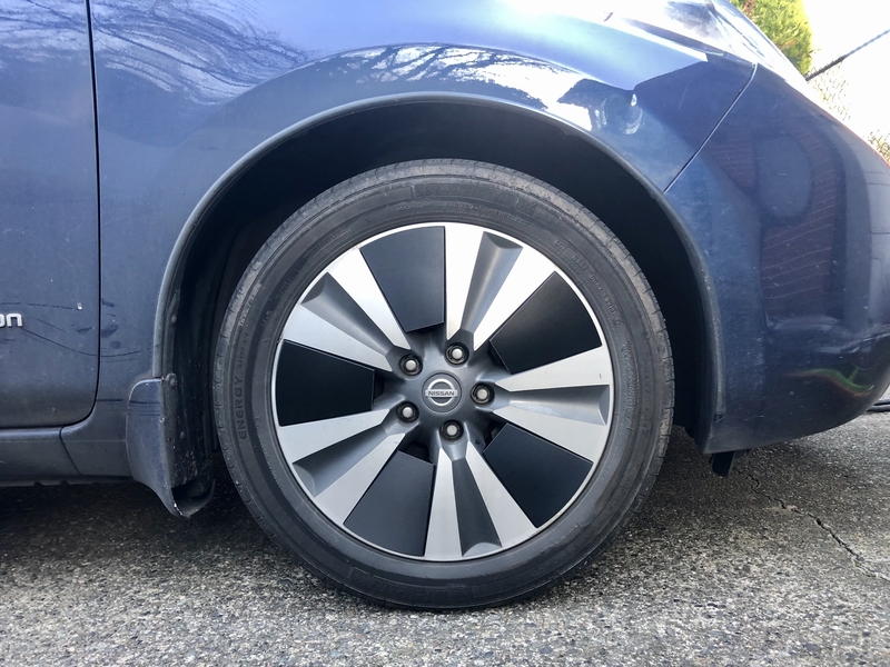 Nissan Leaf Aero Plates - 17x6.5" Alloy Split Spoke Wheel