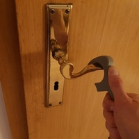 DOOR OPENER - FIGHT CORONAVIRUS (COVID-19) - Thumbnail 1