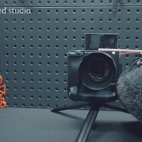 3D Printed Sony A6400 Microphone Mount | Unblock the flip screen - Thumbnail 2