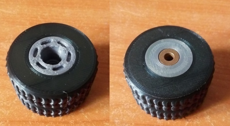 Double wheel for low bed trailer
