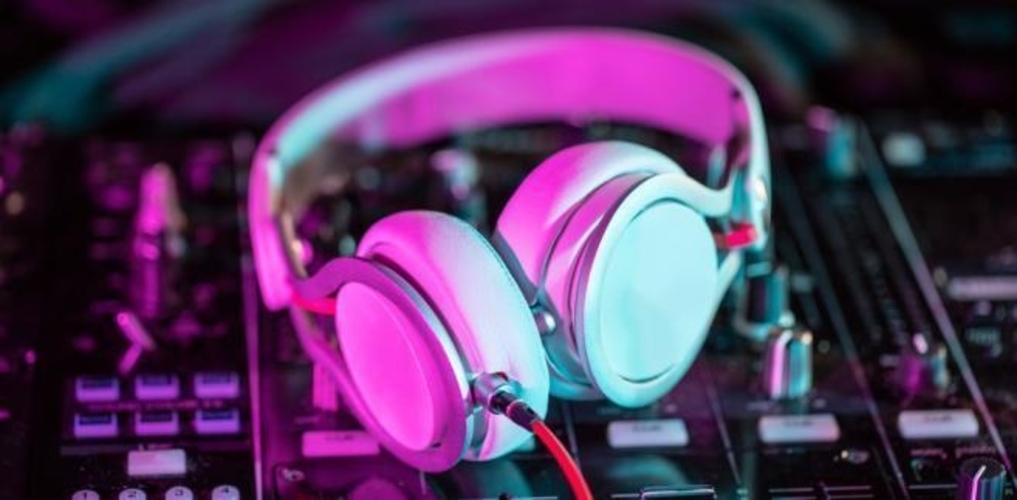 .zip Download Steve Aoki - Neon Future IV Mp3 A