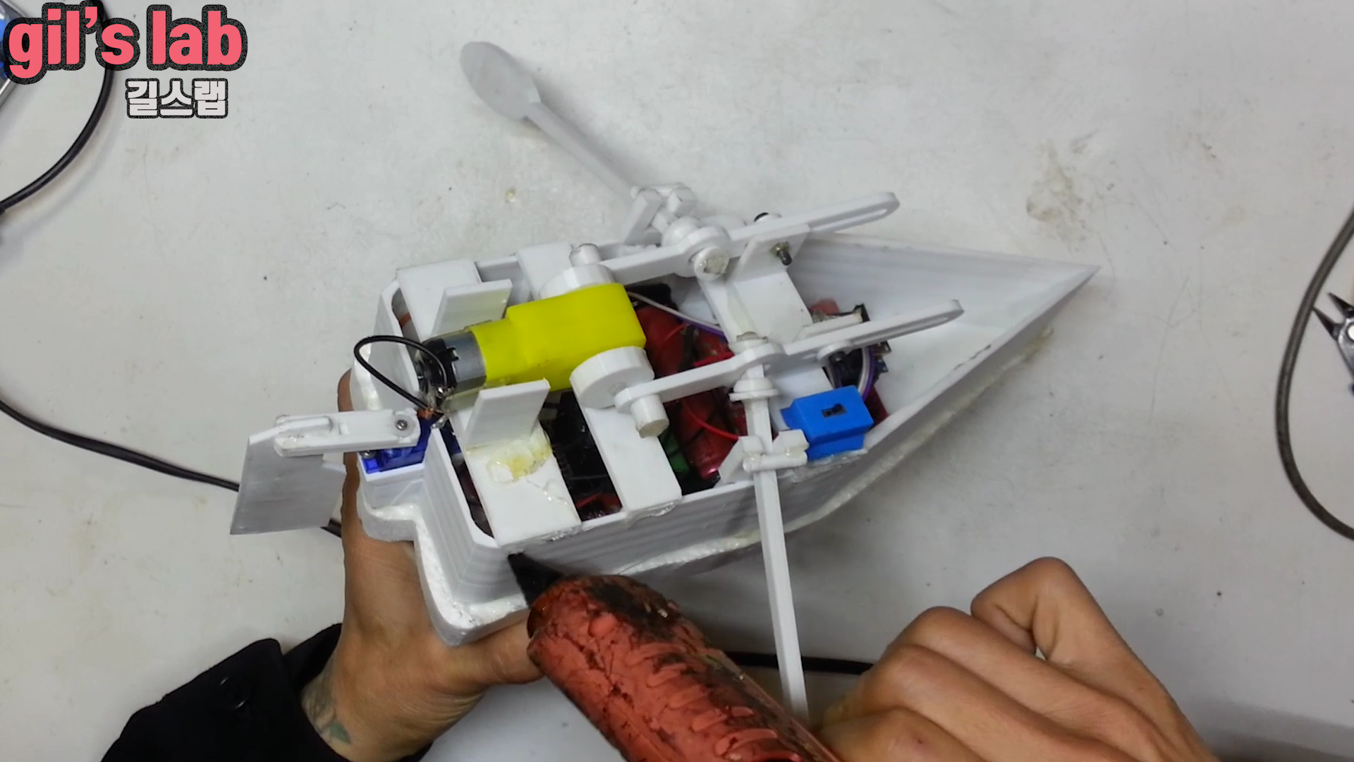 How to make a rowing boat automata controlled by a smartphone 3D Print 294888
