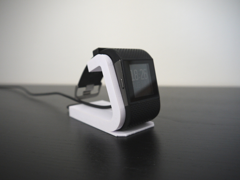 fitbit Surge Desktop Stand