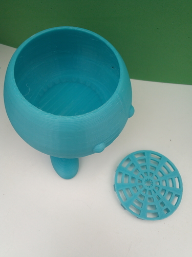 Oddish plant pot + drain disk 3D Print 298885
