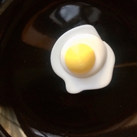 egg / miniatures fried eggs  - Thumbnail 3