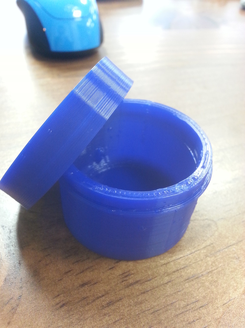 Snapping Container