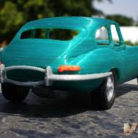 british sports car - Thumbnail 4