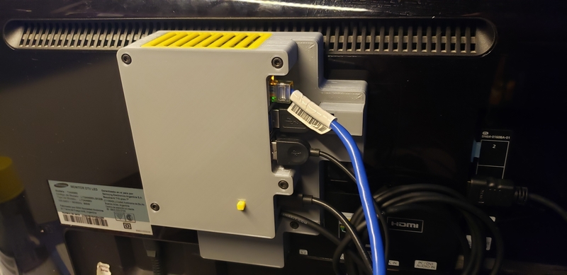 Raspberry Pi 4 VESA case