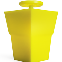 Poly Vase - Thumbnail 1