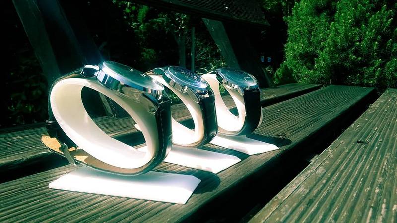 Wristwatch stand (1)