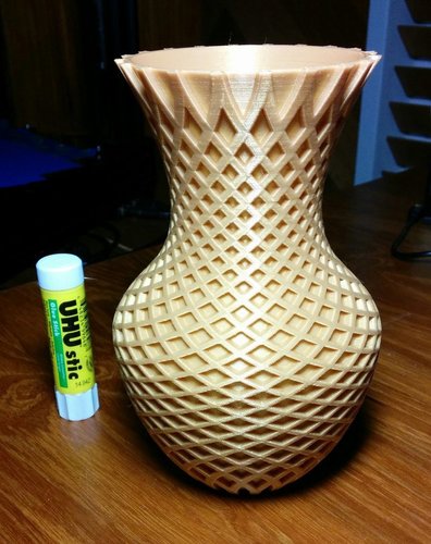 Spiral Ribbed Vase 3D Print 31126