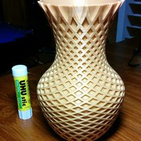 Small Spiral Ribbed Vase 3D Printing 31126