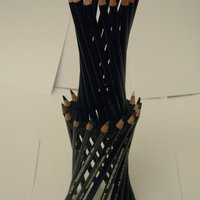 Hyperboloid pencil holder - Thumbnail 3