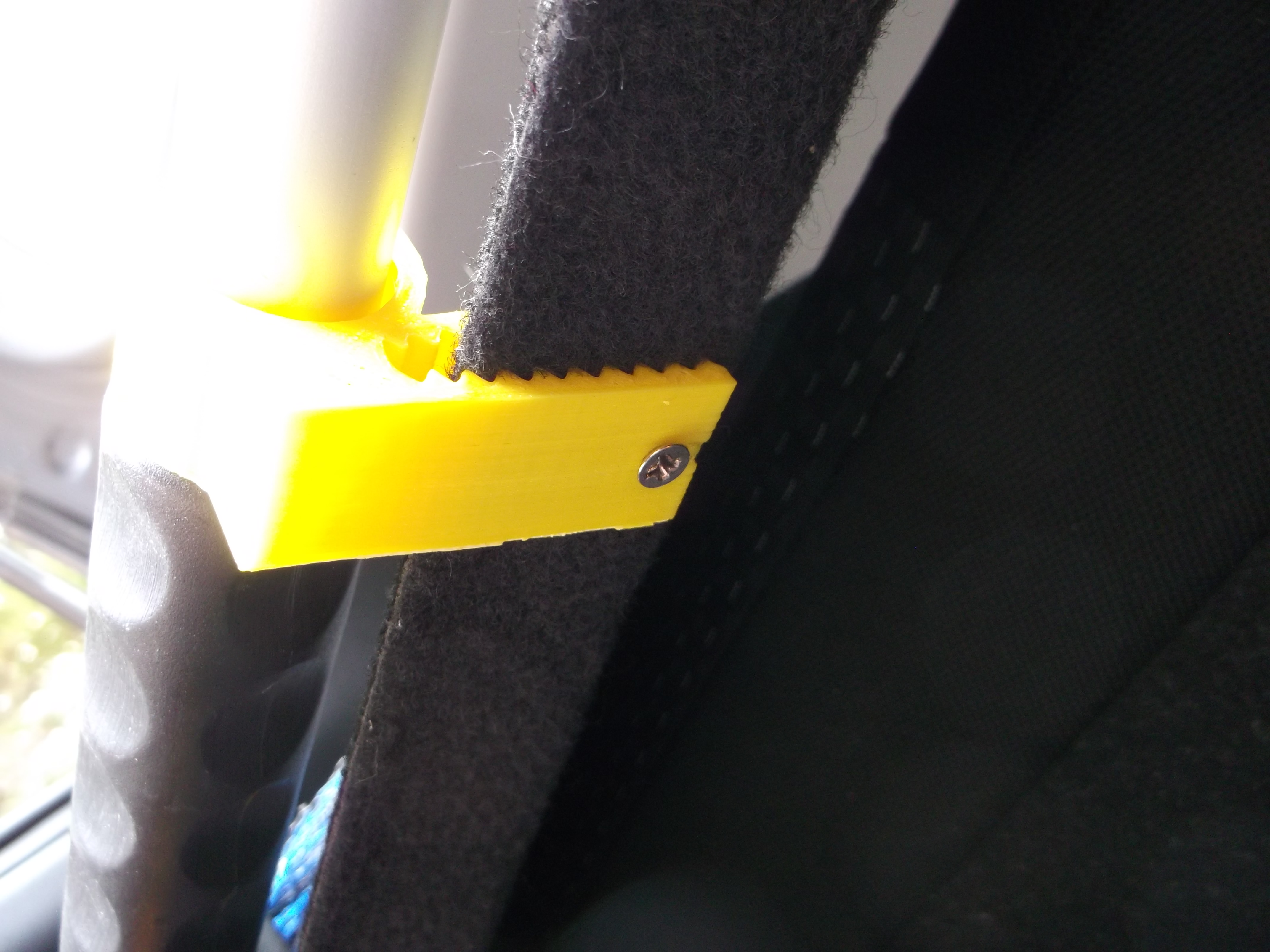 Parcel Shelf Snow Brush Clip 3D Print 320385