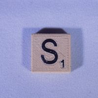 SCRABBLE Pieces and Rack - Thumbnail 7