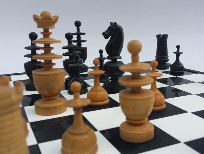 Glossy chessboard, easy to store. 3D Print 32453