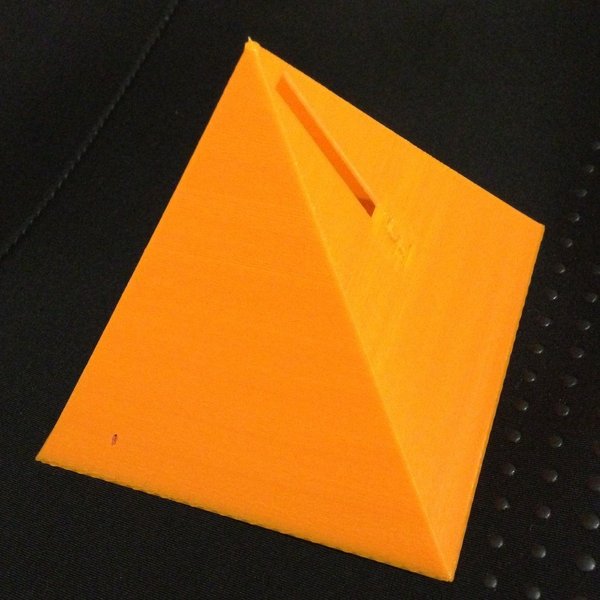 Pyramid Piggy Bank USD-GBP-EUR