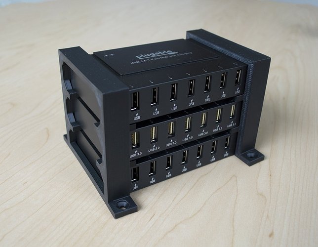 Bracket for Plugable 7 Port USB Hub