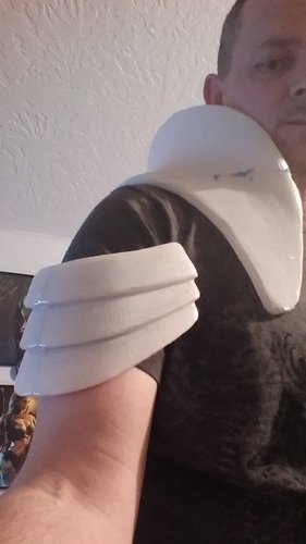 Right Shoulder Guard Sith Stalker 3D Print 33300