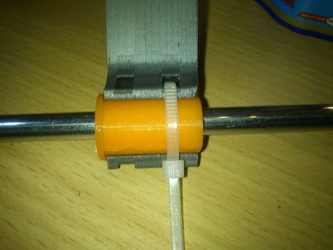 Cheap linear bearing with ptfe semi printed (lm6uu) 3D Print 33557