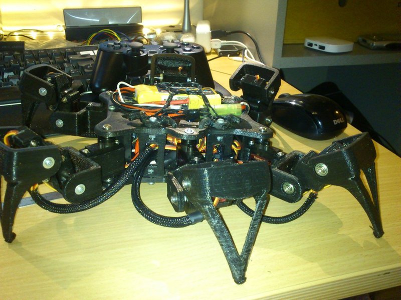 Hexapod 18 dof  micro servo