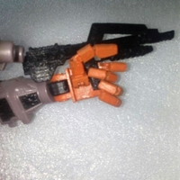 TRANSFORMERS OPTIMAL OPTIMUS VINTAGE SHIELDS, WEAPON AND HANDS - Thumbnail 3