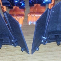 TRANSFORMERS OPTIMAL OPTIMUS VINTAGE SHIELDS, WEAPON AND HANDS - Thumbnail 9