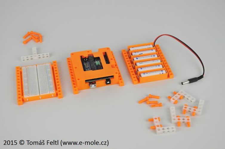 Arduino UNO R3 clone + Sensor shield + Bitbeam case 3D Print 34159