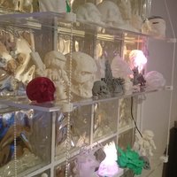 hanging shelves - Thumbnail 2