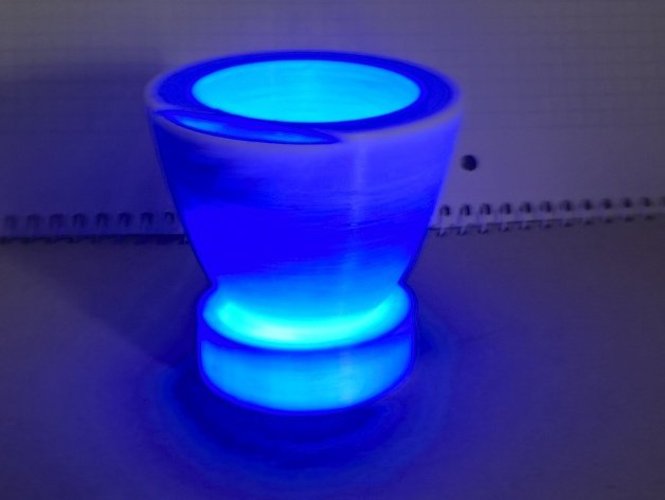LED illuminated ice cup