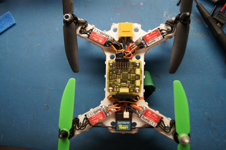 "Mini-Me" 200mm Quadcopter Frame 3D Print 34674