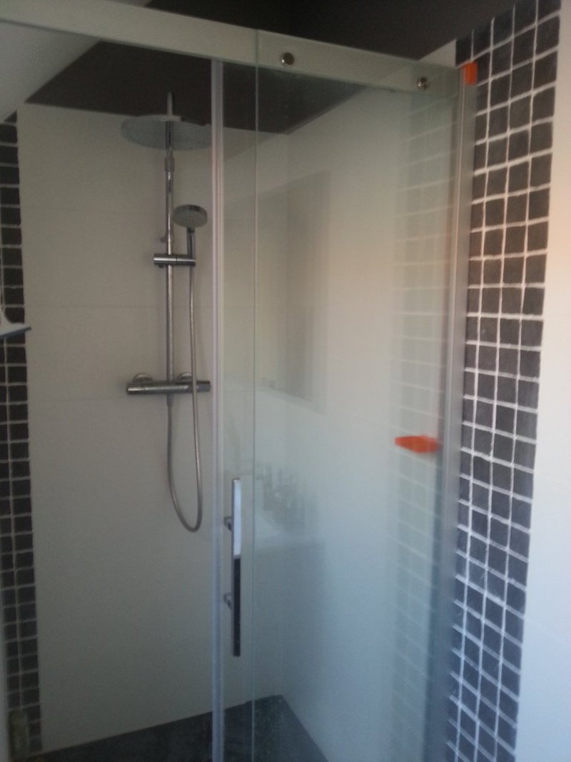 Shower soap receiver